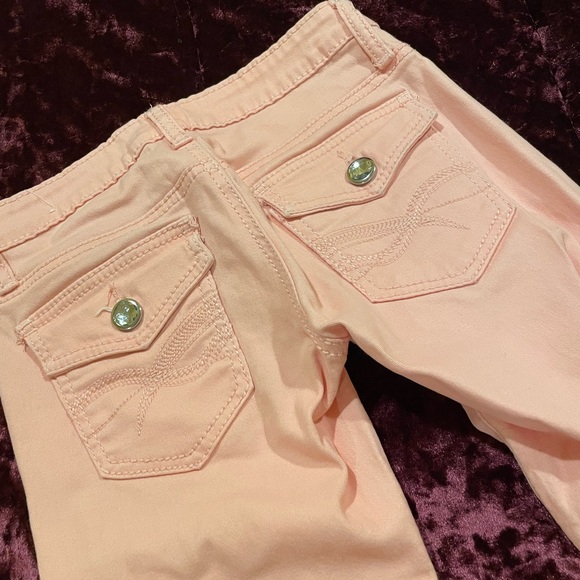Capri pants, light pink in color. Size 0, smoke free home 🌷🤍 - Picture 4 of 4